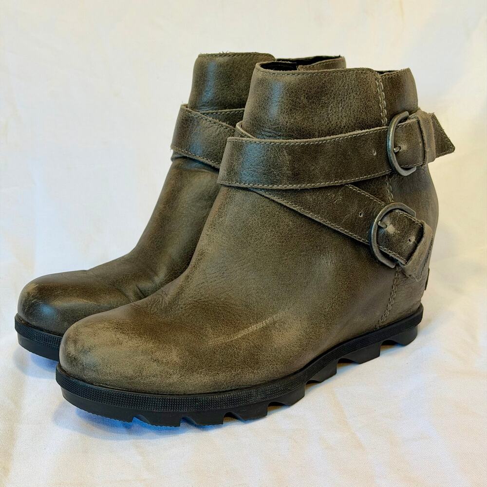 SOREL Joan of Arctic Wedge Ankle Boots Womens 9.5 Waterproof Leather Grey Buckle